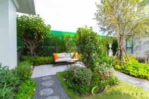 What to Consider in Choosing Between DIY vs. Professional Plant Pruning in Singapore? 2 size-and-complexity-of-the-pruning-job-what-to-consider-in-choosing-between-diy-vs-professional-plant-pruning-in-singapore-plant-pruning-greenage-landscaping-services-singapore